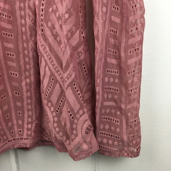 NWT BCBGMAXAZRIA Rose Pink “AGDA” Fitted Lace Long Sleeved Top - Medium - Picture 6 of 10